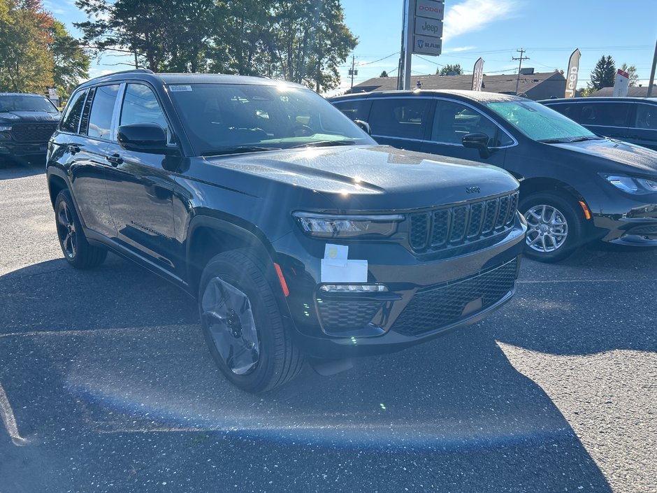 Jeep GRAND CHEROKEE LIMITED 2025