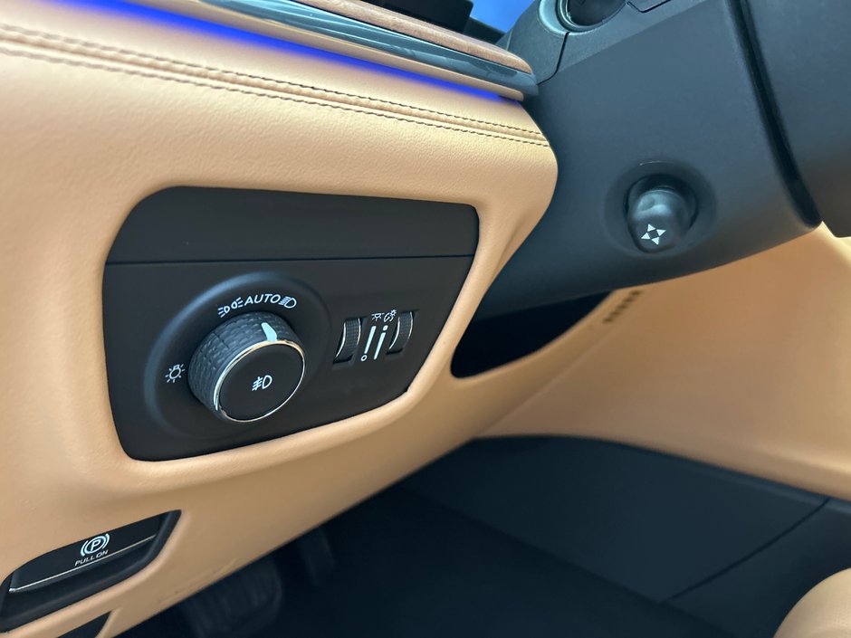 Jeep Grand Cherokee SUMMIT RESERVE 2025