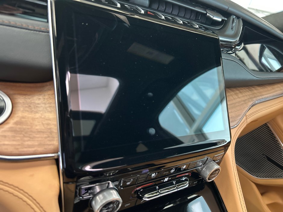 Jeep Grand Cherokee SUMMIT RESERVE 2025