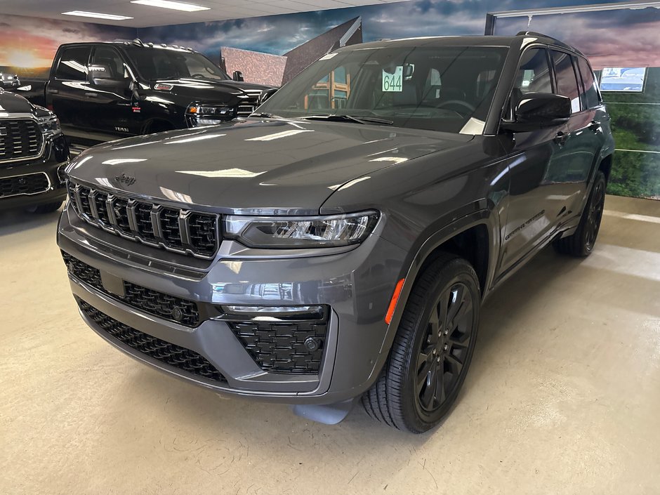 2026 Jeep Grand Cherokee LIMITED RESERVE
