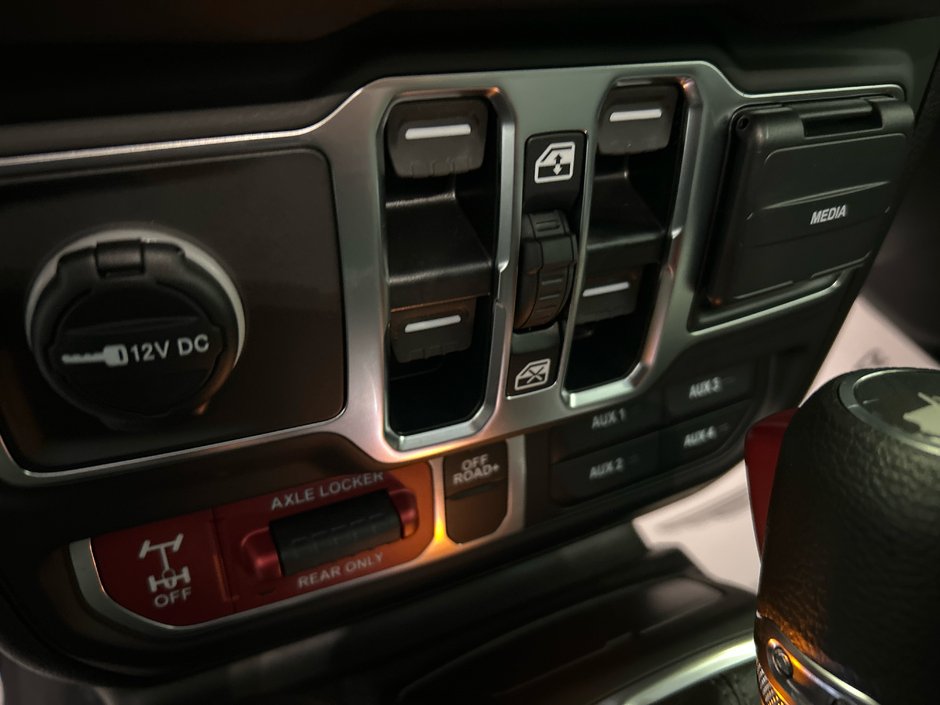 Jeep Wrangler 4-Door WILLYS 2026