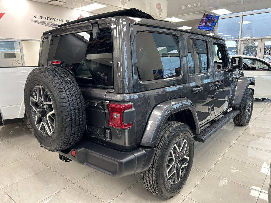 2026 Jeep Wrangler 4-Door SAHARA