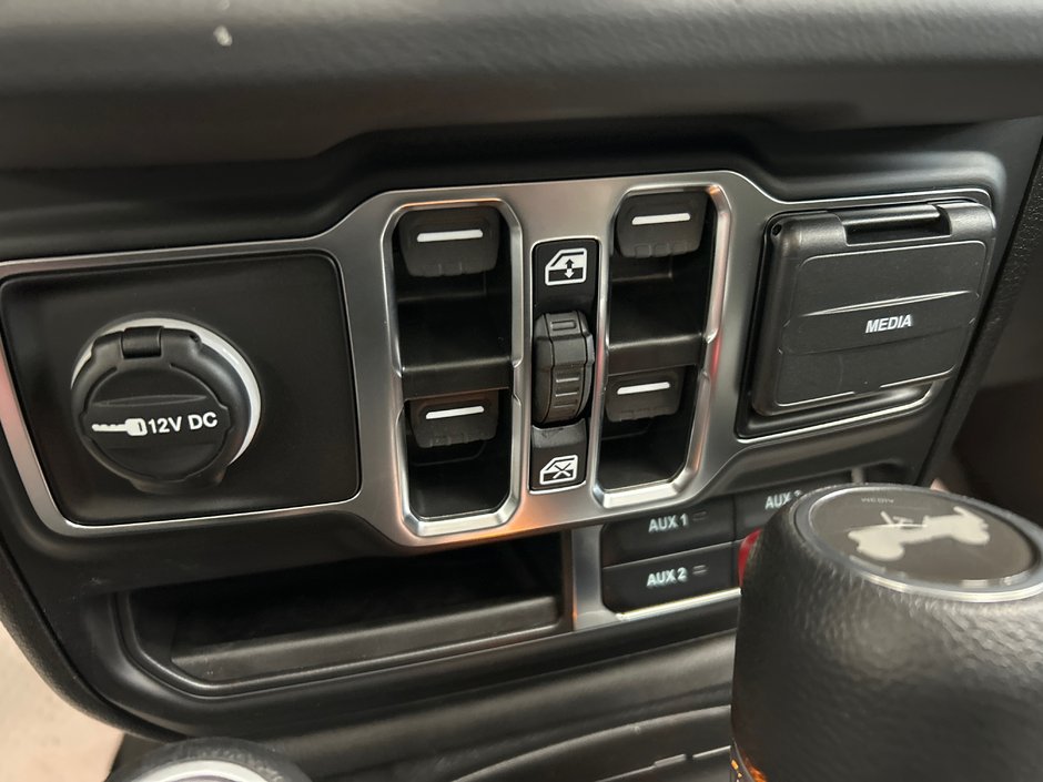 2026 Jeep Wrangler 4-Door SAHARA