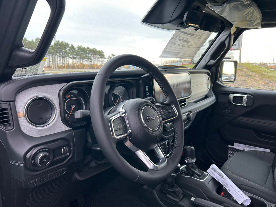 2026 Jeep Wrangler 4-Door SAHARA