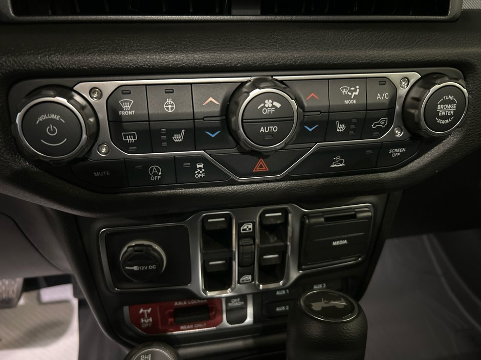 Jeep Wrangler 4-Door WILLYS 2026