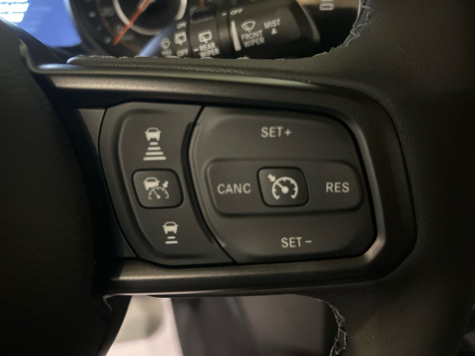 Jeep Wrangler 4-Door WILLYS 2026