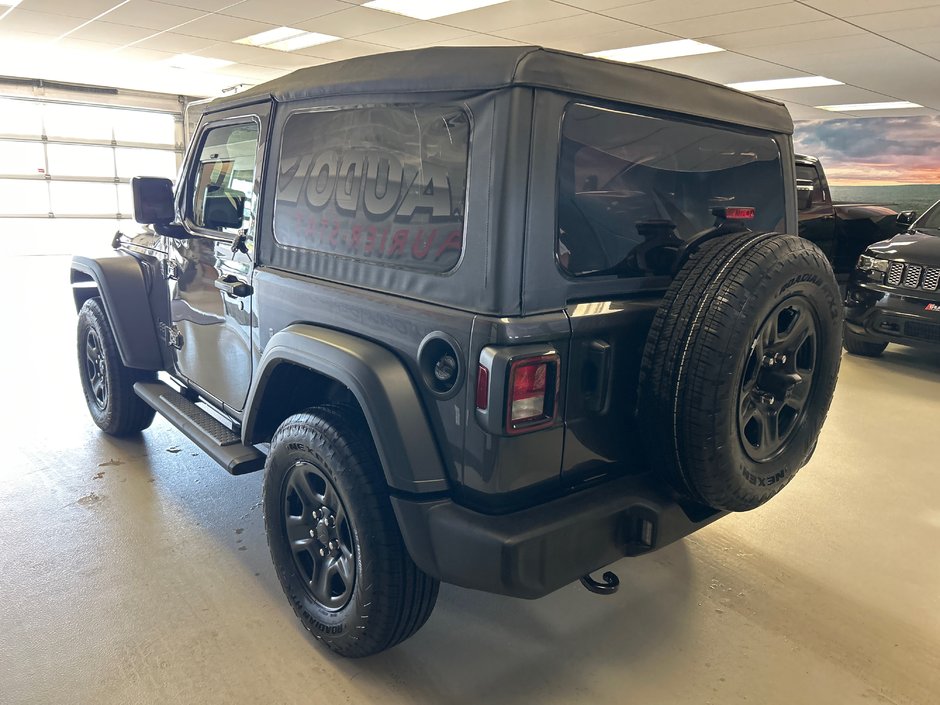 Jeep Wrangler SPORT 2025