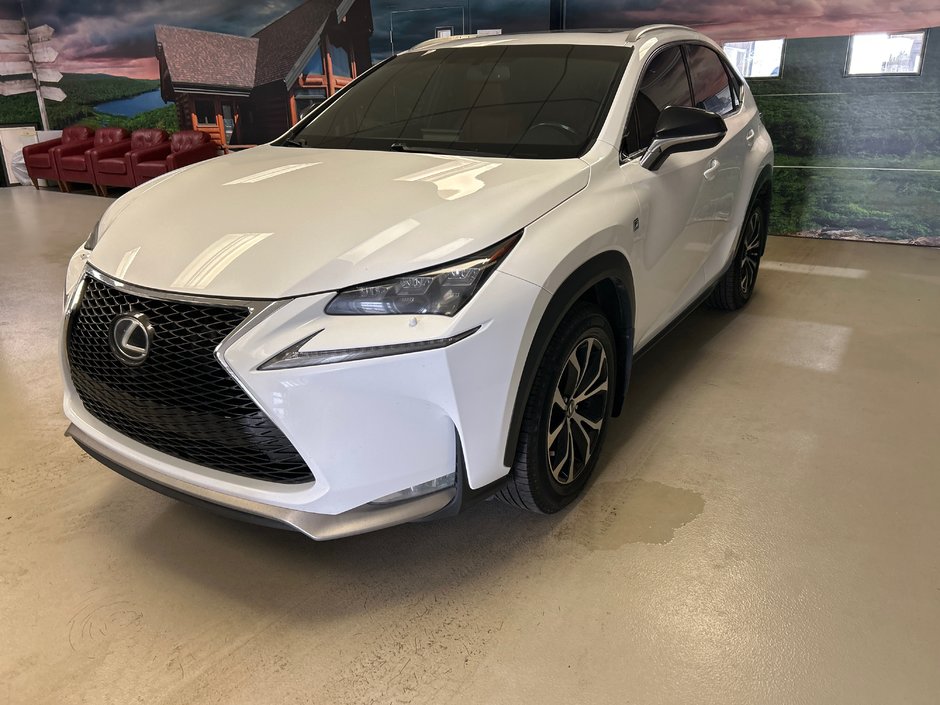 Lexus NX 200T BASE/200T F-SPORT  2016
