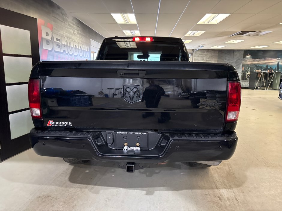 2022 Ram 1500 Classic SLT