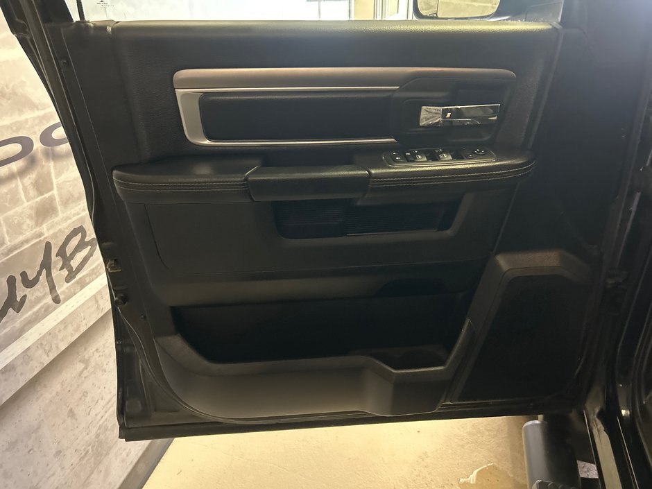 2022 Ram 1500 Classic Warlock