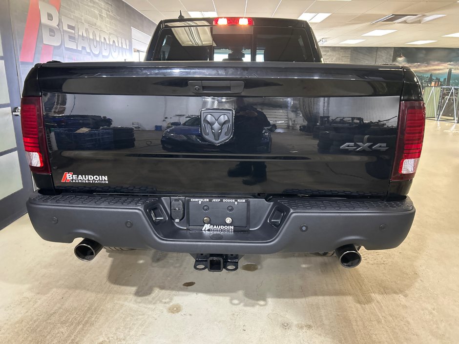 2022 Ram 1500 Classic Warlock