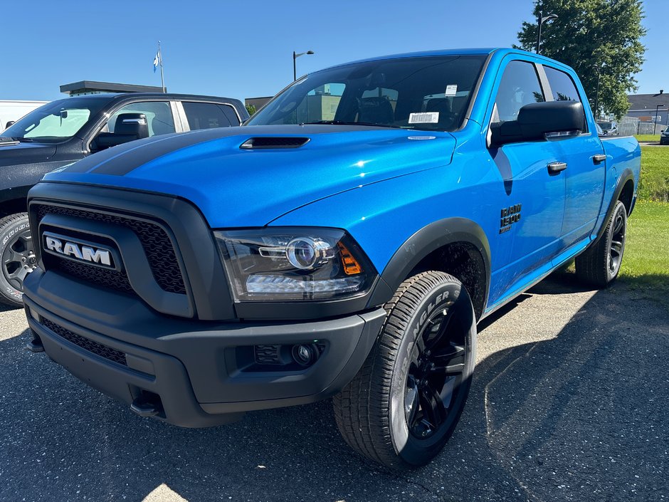 Ram 1500 Classic WARLOCK 2024 SIÈGES ET VOLANT CHAUFFANTS * DÉMARREUR À DISTANCE * ÉCRAN 8.4 CARPLAY ANDROID AUTO