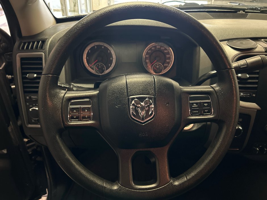 Ram 1500 CREW ST 2014