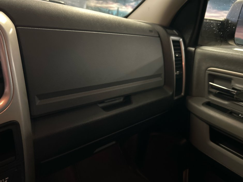 Ram 1500 CREW SLT 2017