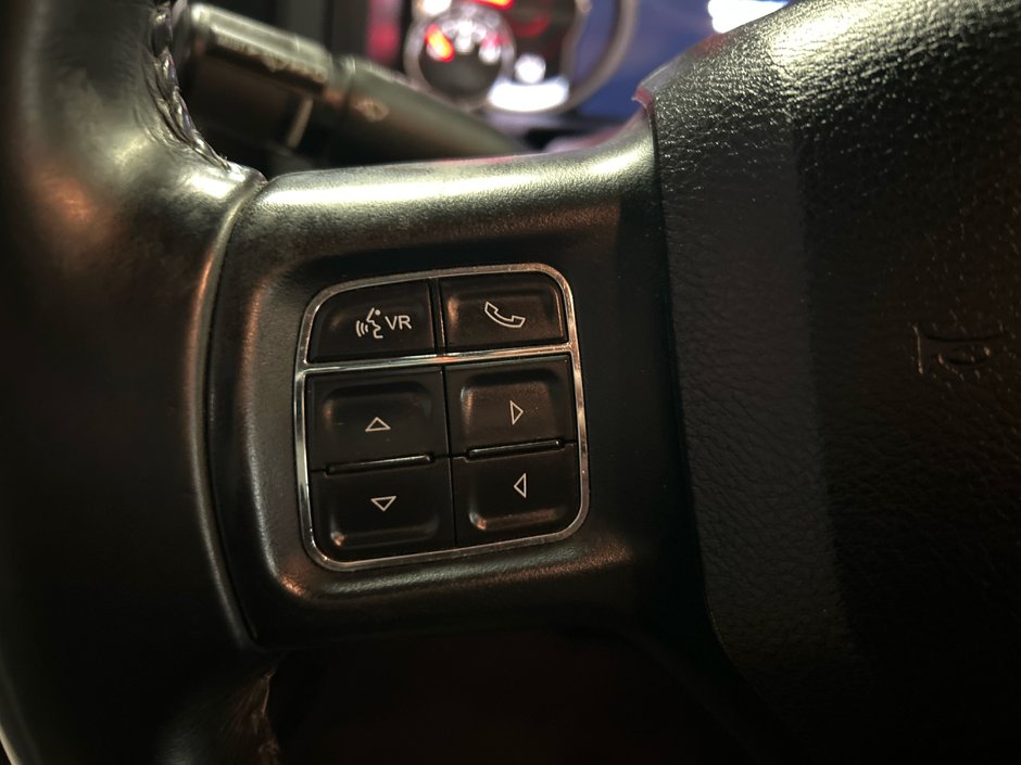 Ram 1500 CREW SLT 2017