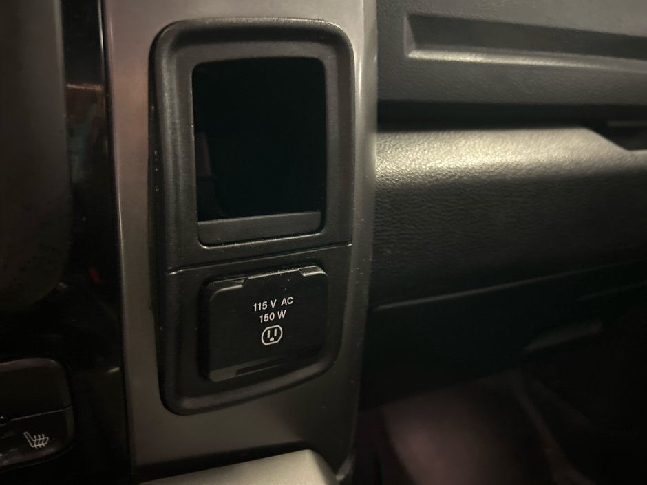 Ram 1500 CREW Night 2018