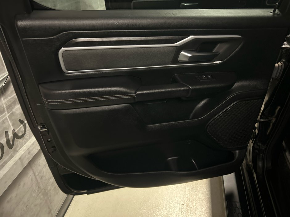 2020 Ram 1500 CREW Big Horn