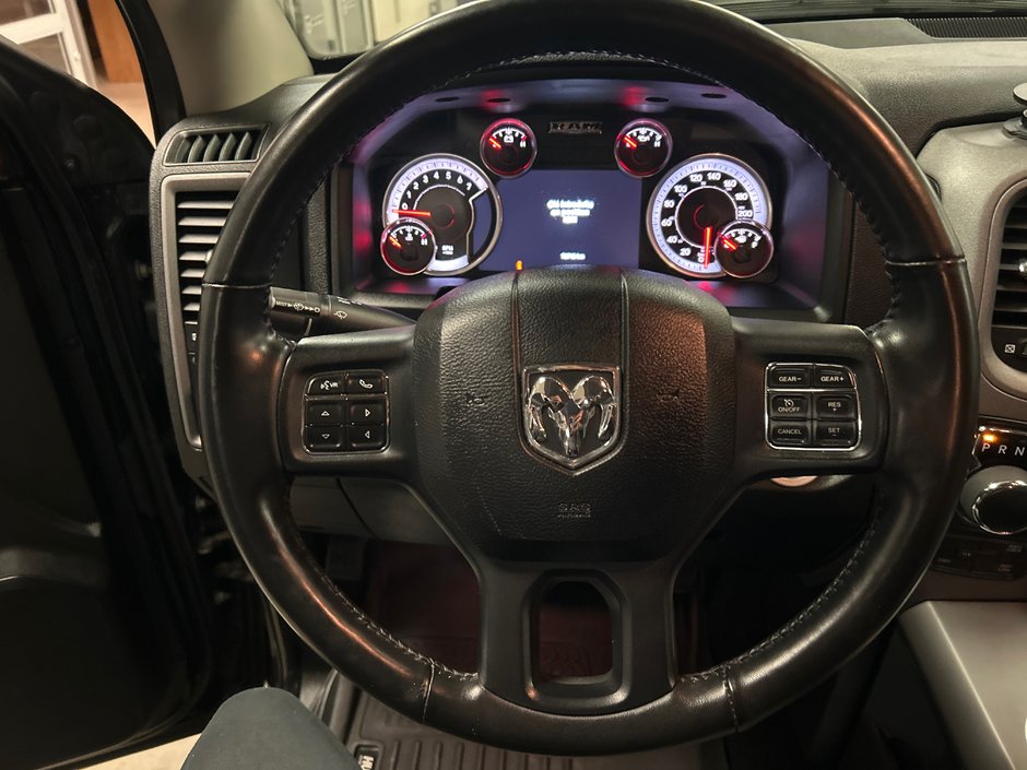 2021 Ram 1500 CREW Express