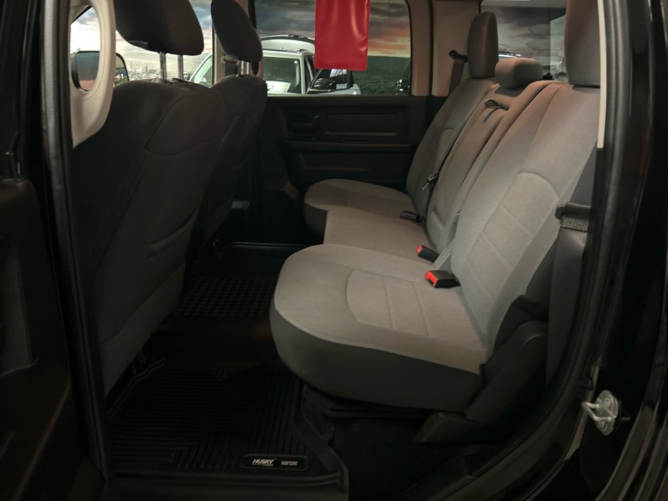 2021 Ram 1500 CREW Express