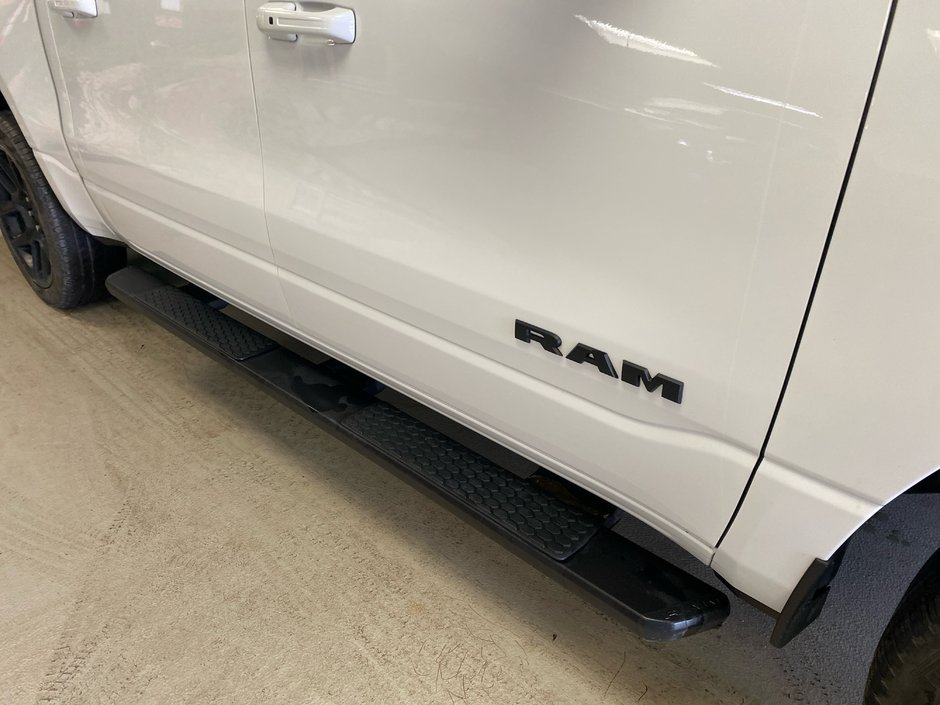 2022 Ram 1500 CREW Sport