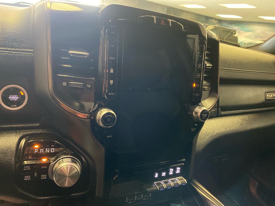 2022 Ram 1500 CREW Sport