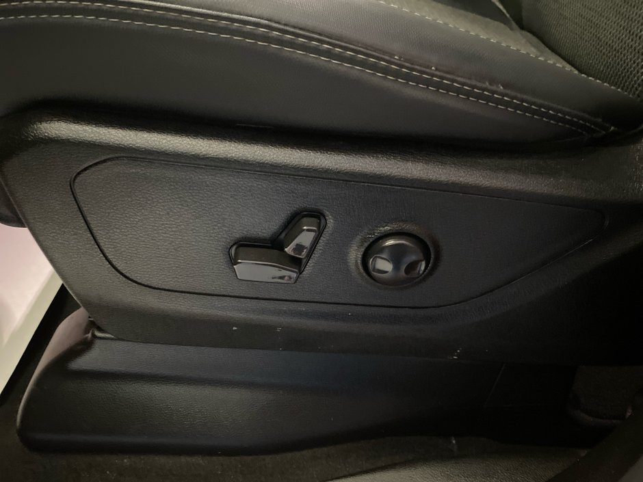 2022 Ram 1500 CREW Sport