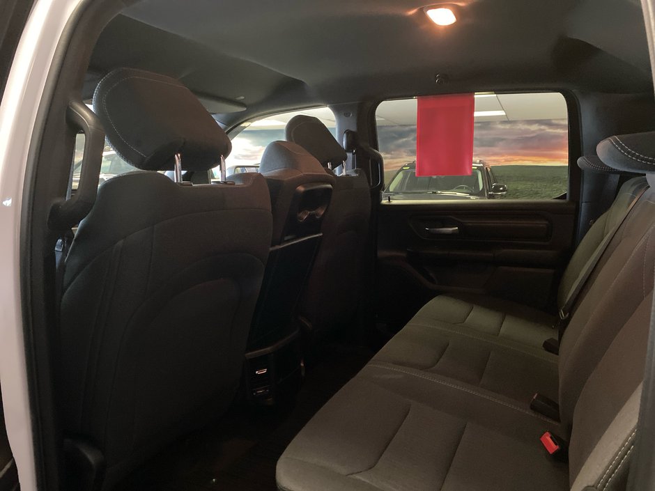 2022 Ram 1500 CREW Tradesman