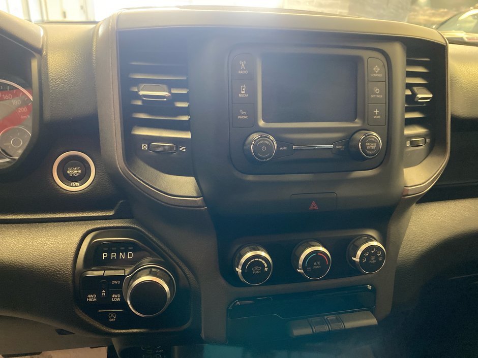 2022 Ram 1500 CREW Tradesman