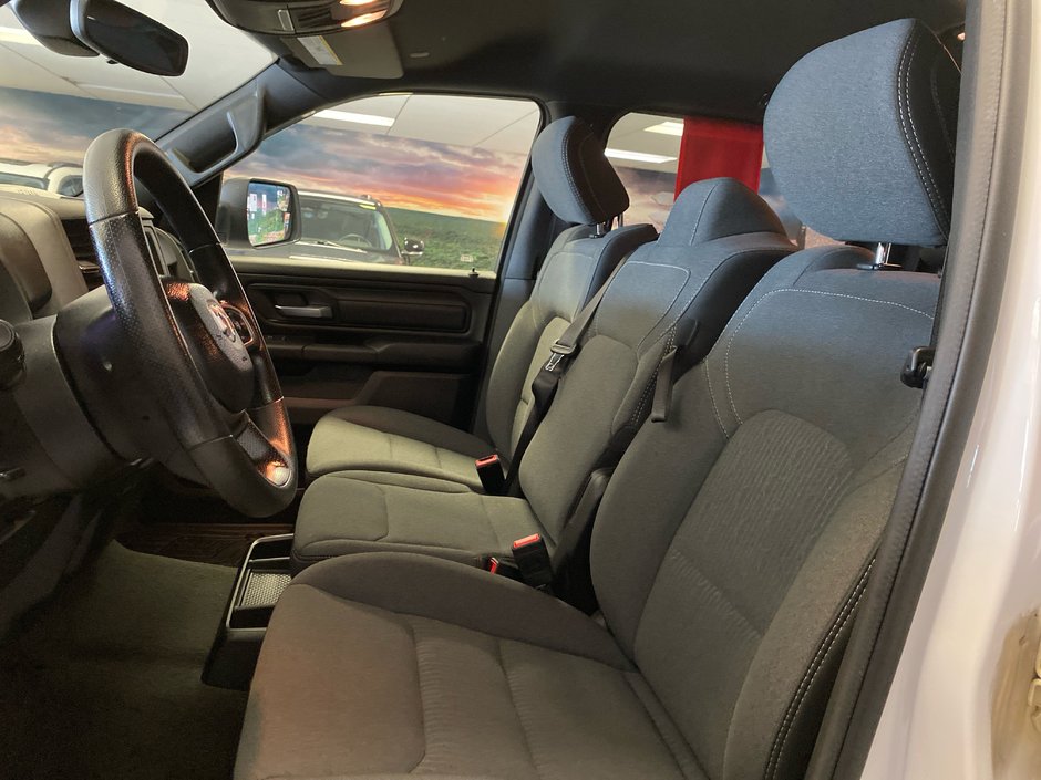 2022 Ram 1500 CREW Tradesman