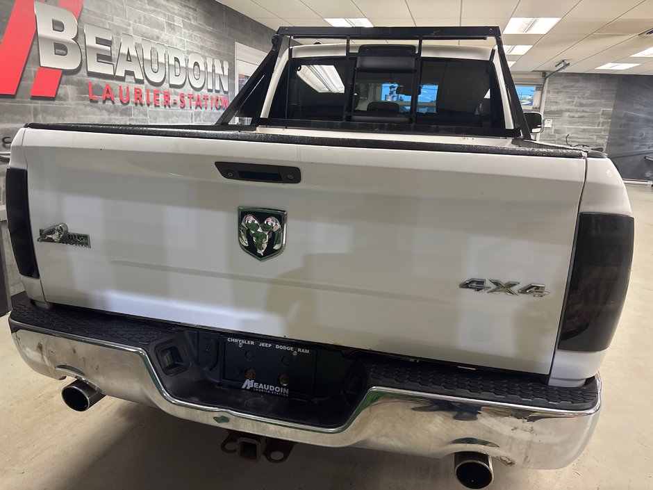 Ram 1500 Big Horn 2014 Cabine équipe * Boîte 6.4