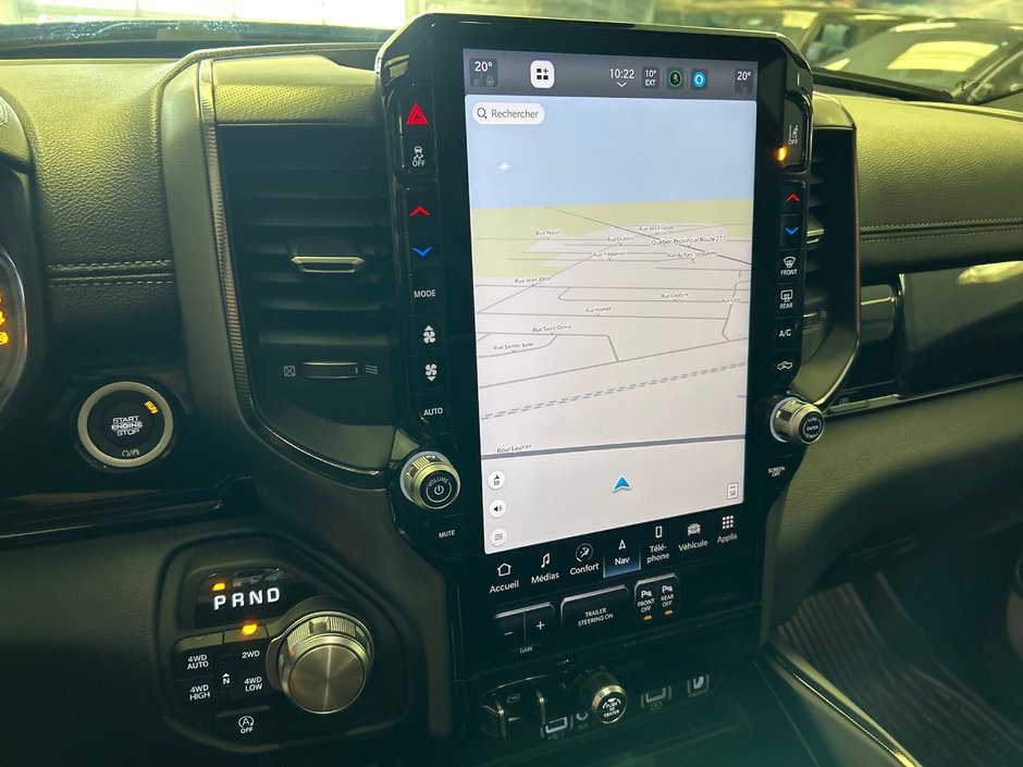 Ram 1500 SPORT 2025 ENSEMBLE REMORQUAGE * CUIR SIÈGES AVANT VENTILÉS * ÉCRAN 14'' AUDIO HARMAN KARDON * CONDUITE ASSISTÉ