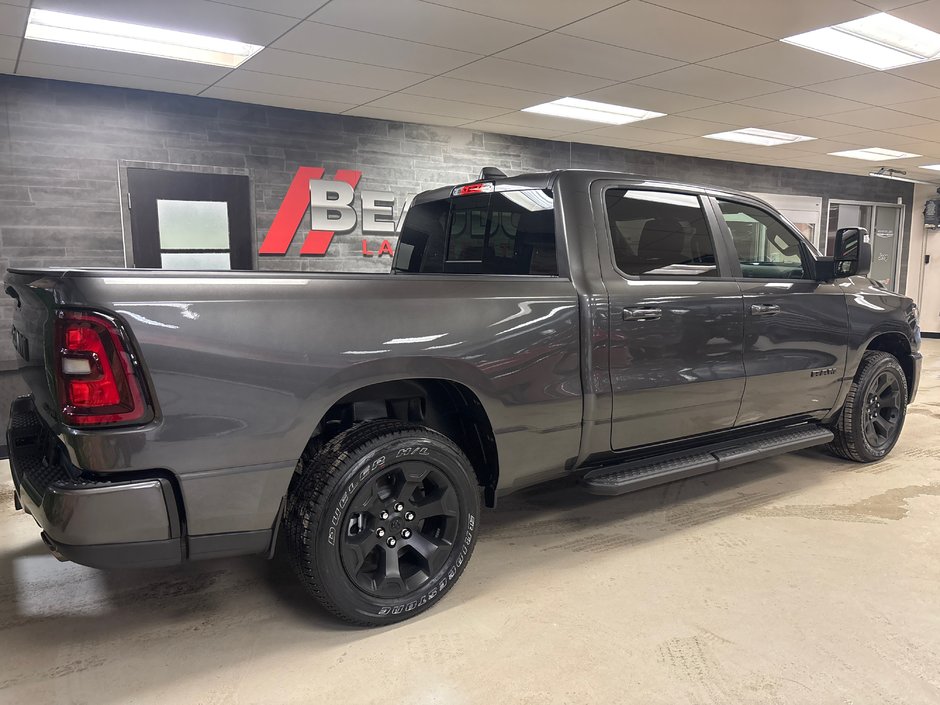 2025 Ram 1500 SPORT