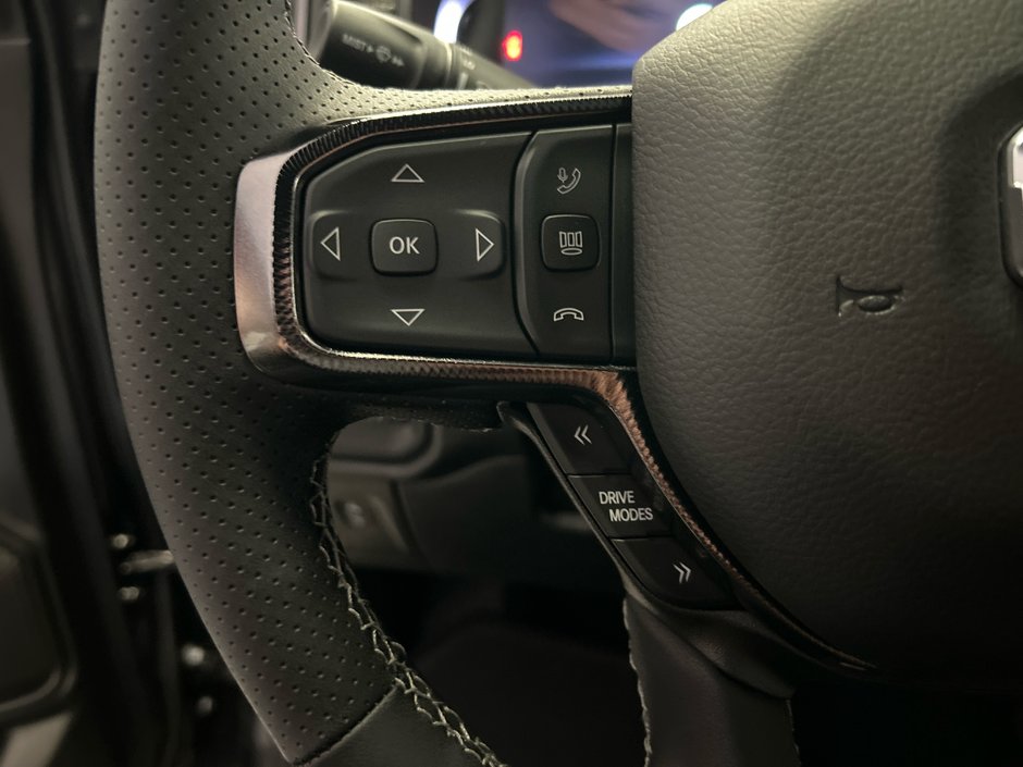 2025 Ram 1500 SPORT
