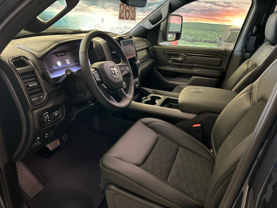 Ram 1500 SPORT 2025