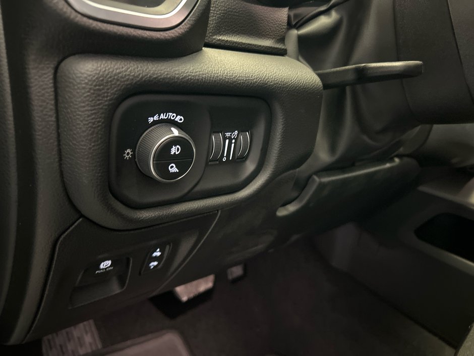 Ram 1500 BIG HORN 2025
