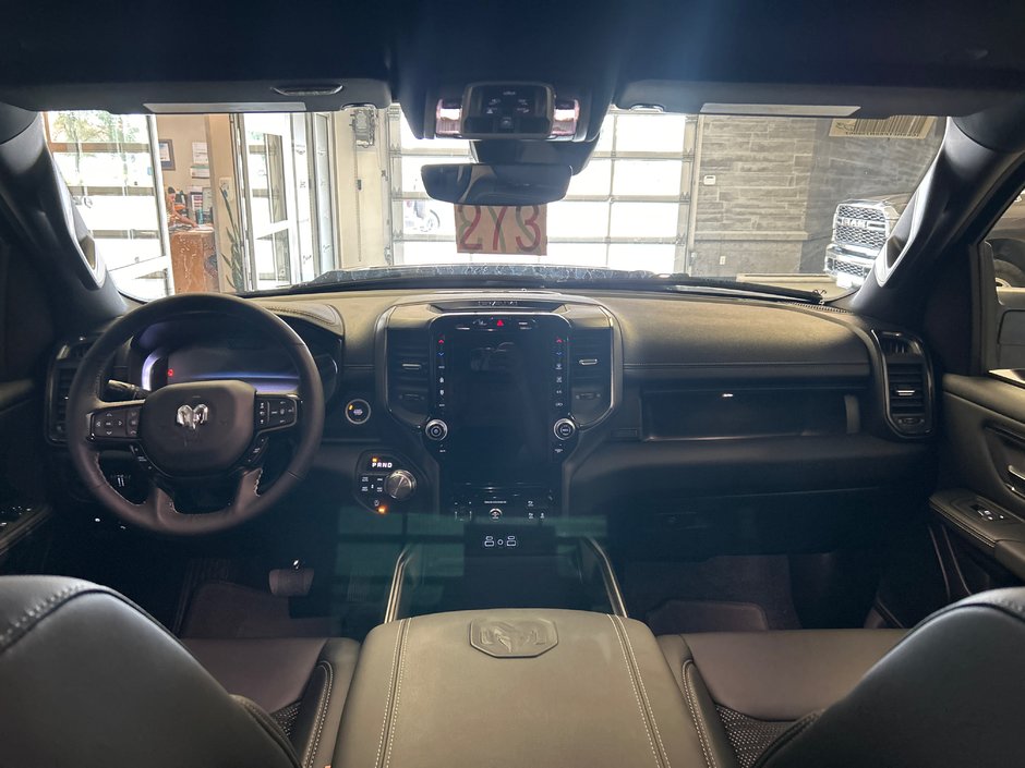 Ram 1500 SPORT 2025