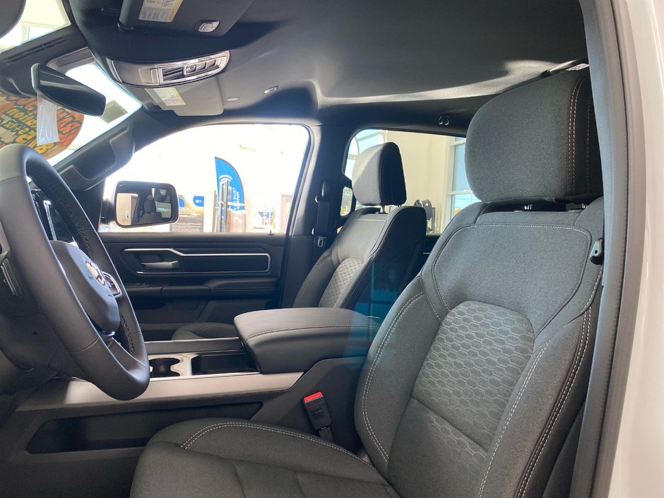 Ram 1500 BIG HORN 2025