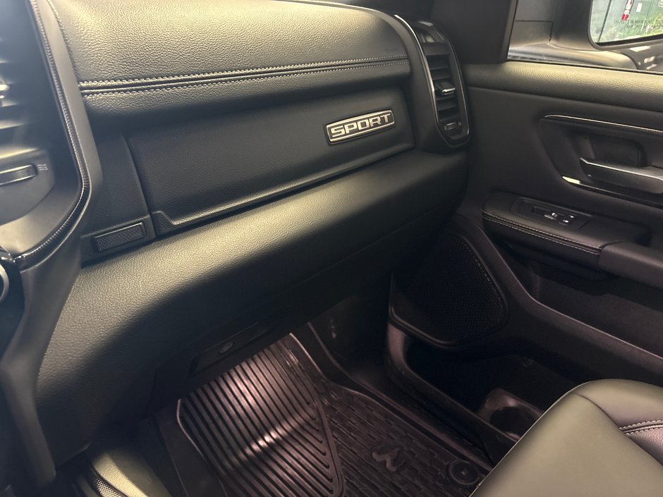 2026 Ram 1500 SPORT