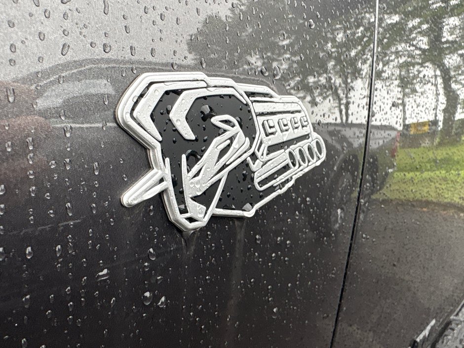 2026 Ram 1500 SPORT