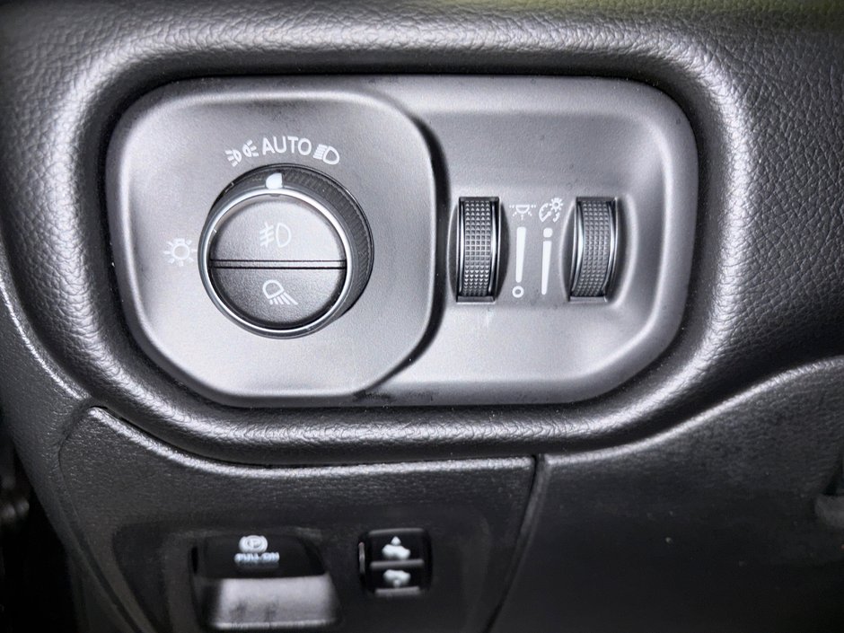 2026 Ram 1500 BIG HORN