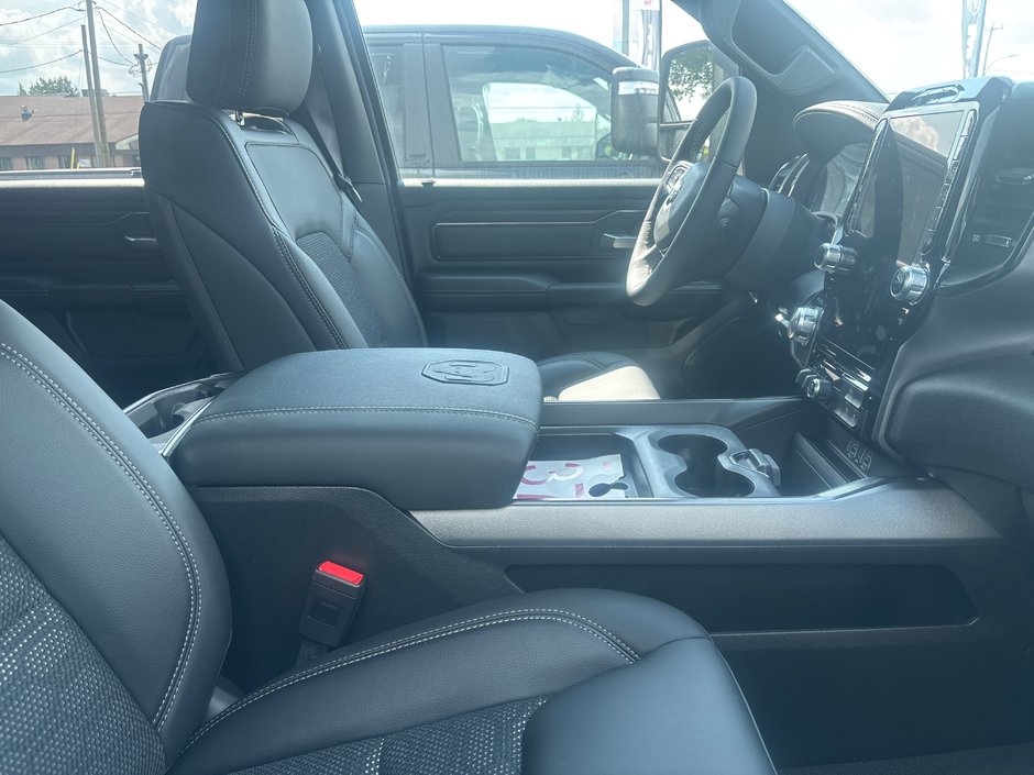 2026 Ram 1500 SPORT