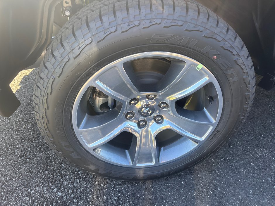 Ram 1500 EXPRESS 2026