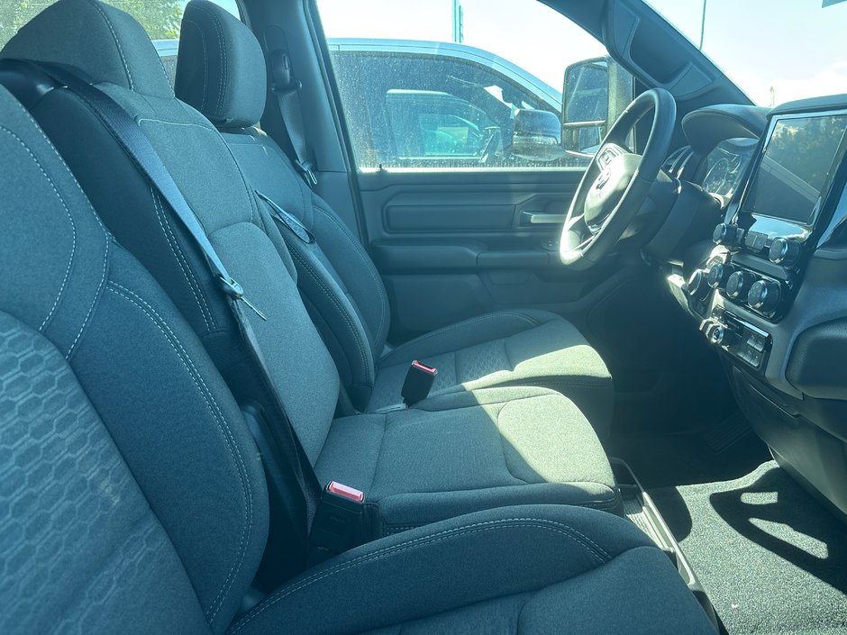 Ram 1500 EXPRESS 2026