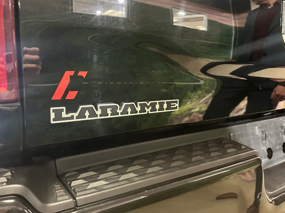 2022 Ram 2500 CREW Laramie