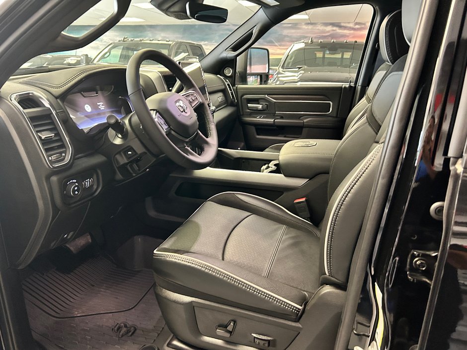 2025 Ram 2500 LARAMIE