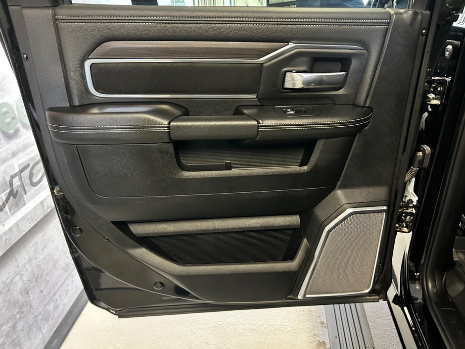 2025 Ram 2500 LARAMIE