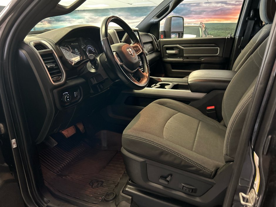 2023 Ram 3500 Crew BIG HORN