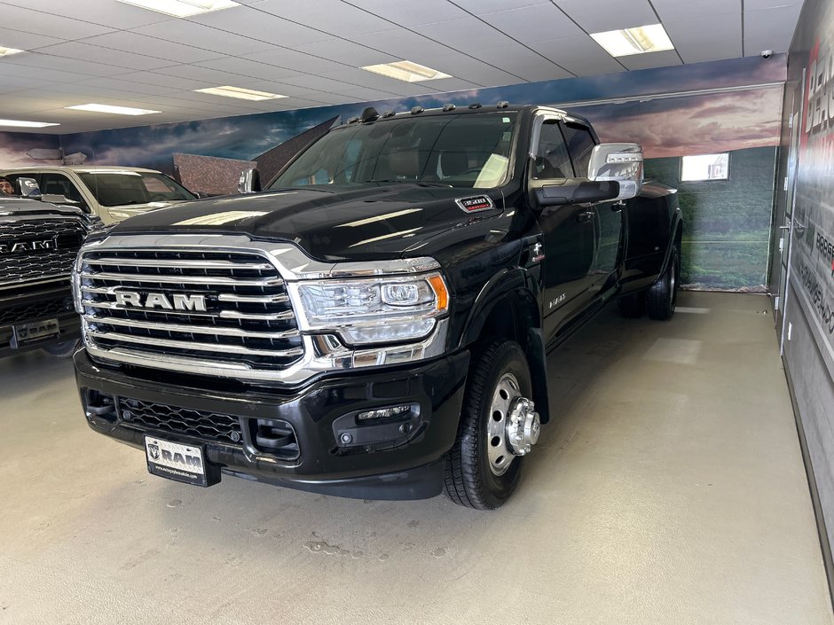 Ram 3500 Crew LIMITED L 2024