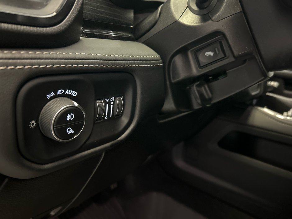 2024 Ram 3500 CREW Limited