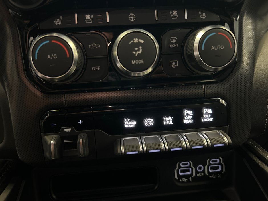 2024 Ram 3500 CREW Limited